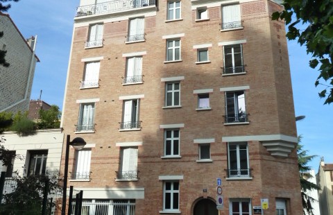MA MAISON EST DE BRIQUE (Courbevoie) MA MAISON EST DE BRIQUE (Courbevoie)